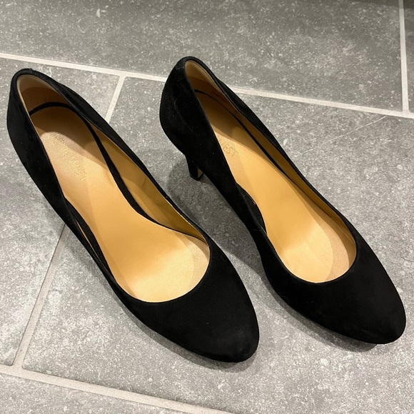 Nine West Velvet Pumps - Picture 2 of 4